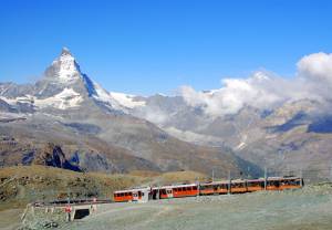 Szwajcaria: Gornergrat - kolej zębata w cieniu Matterhornu