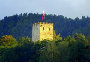 Zamek nad Dunajcem