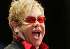 Elton John nie zaśpiewa w Ergo Arena