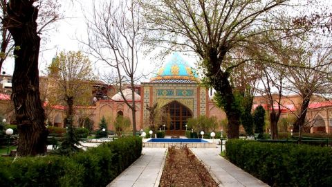 Armenia: perski meczet w Erywaniu