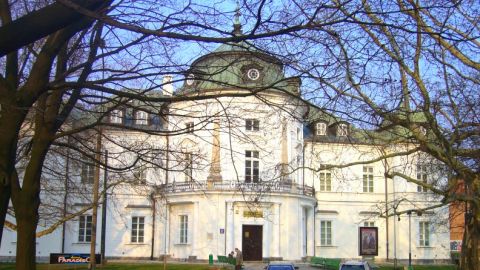 Główna siedziba Muzeum Niepodległości w Warszawie w Pałacu Przebendowskich