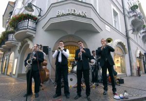 Jazz  na ulicy w Południowym Tyrolu