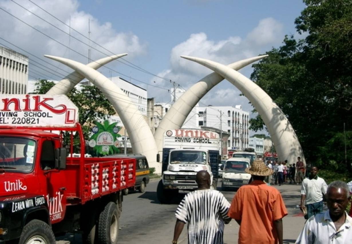 Symbol Mombasy naprawdę słoniowe kły