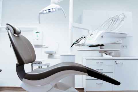 Grupa LUX MED otworzyła nowe, wysokospecjalistyczne centrum stomatologiczne na warszawskim Mokotowie.