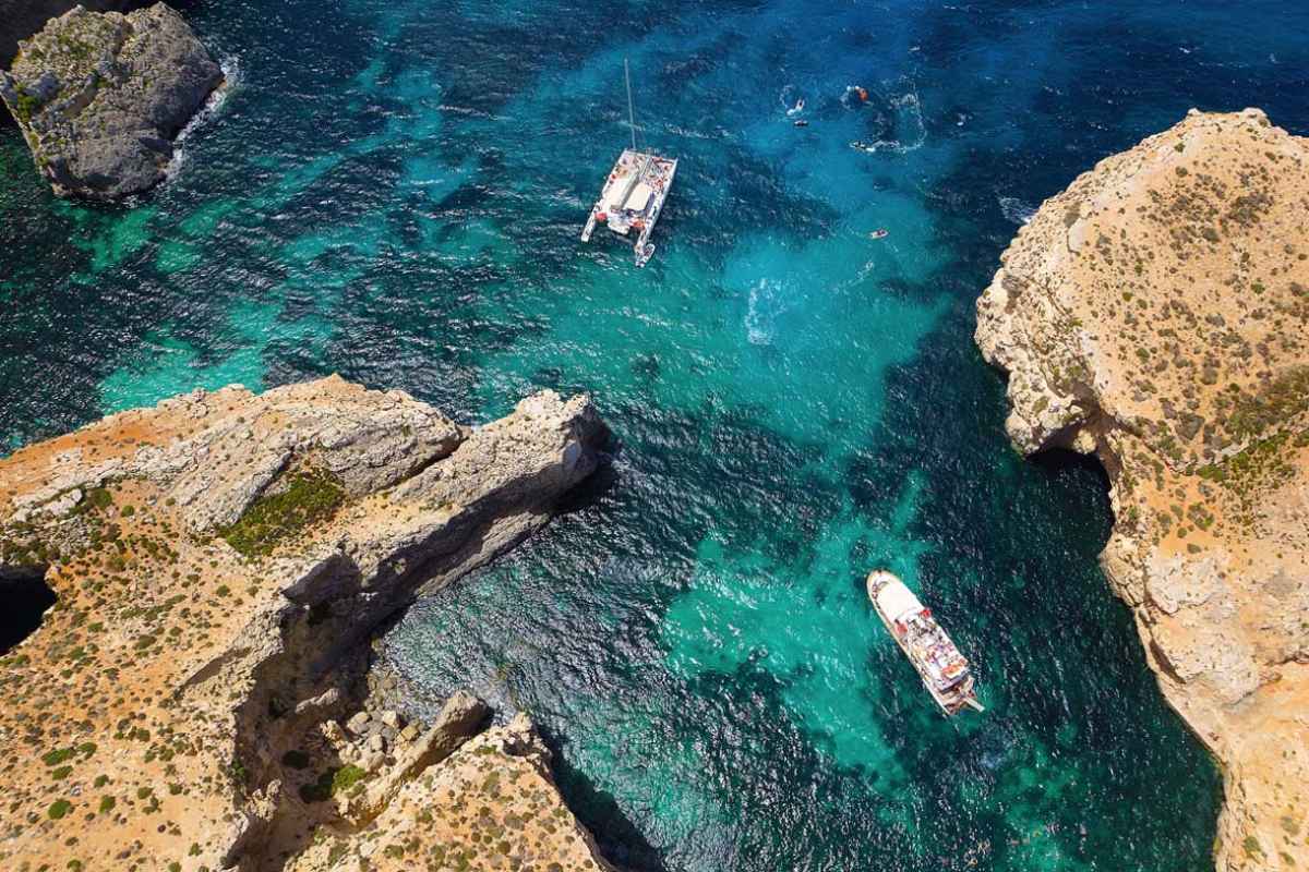 Jeśli jedziesz na Maltę koniecznie obejrzyj Comino