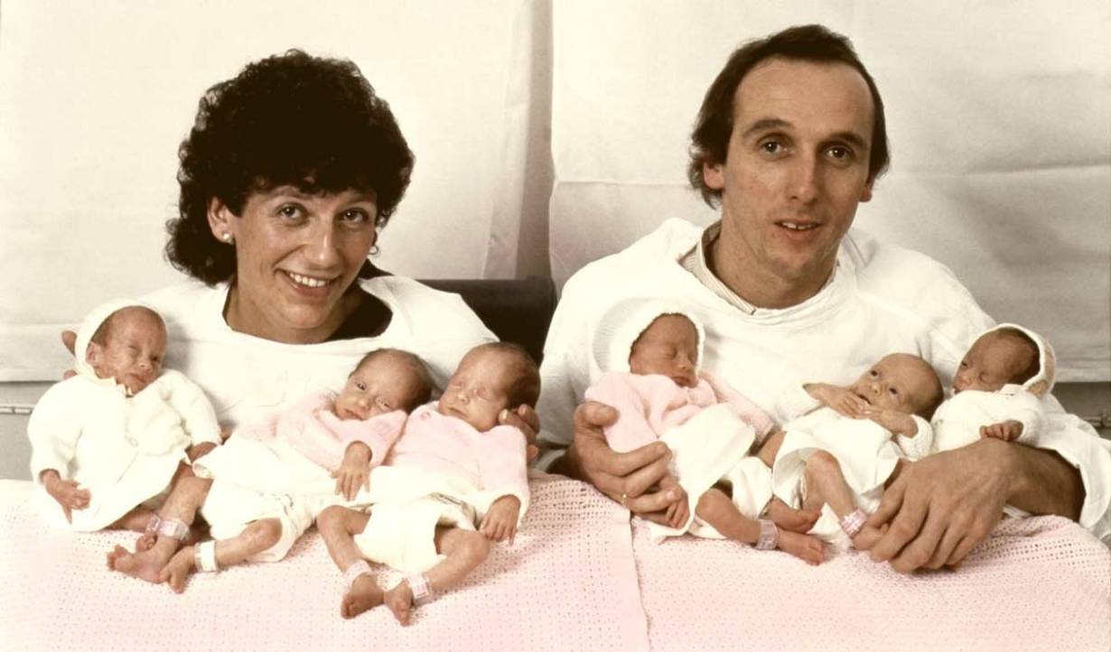 Sześcioraczki z Liverpoolu - Rodzina Waltonów 1983 rok