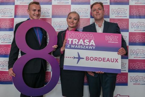 Wizz Air rozwija się w Warszawie