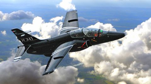 Leonardo: Umowa z Ministerstwem Obrony Włoch na nowy samolot szkoleniowy M-345