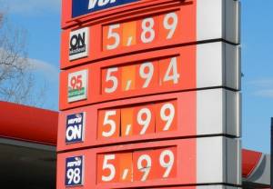 Ceny paliw groźne dla gospodarki