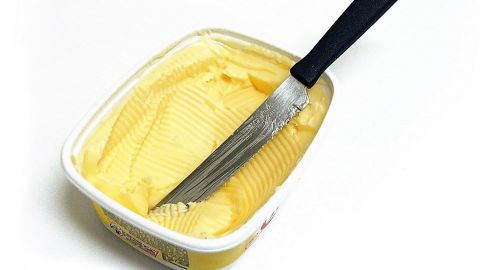 Ile tłuszczów trans skrywa masło i margaryna?