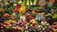 Polacy chcą jeść więcej warzyw i owoców