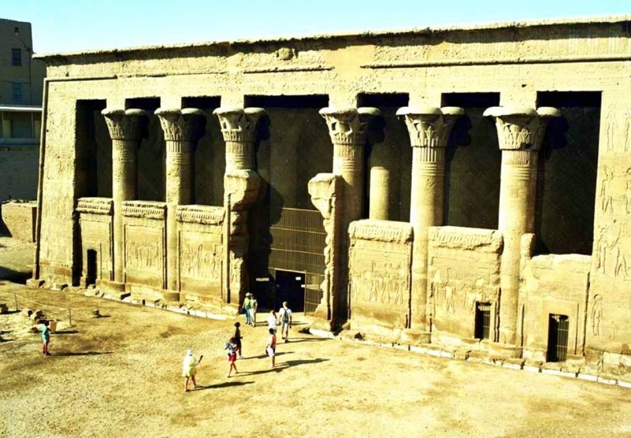 Egipt: Esna – sanktuarium boga Chnuma