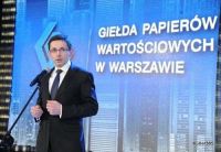 Mikołaj Budzanowski podczas wręczania nagród na Gali GPW. 