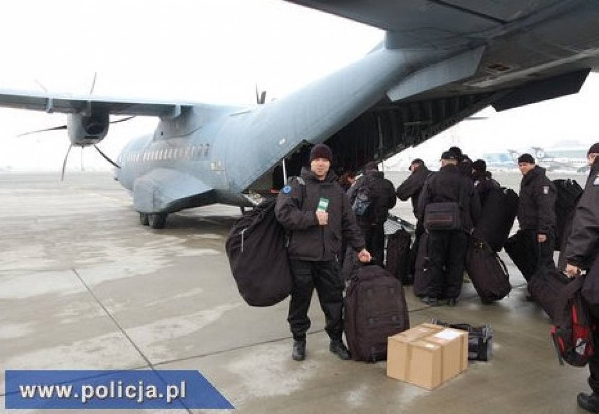 Polscy policjanci lecą do Kosowa