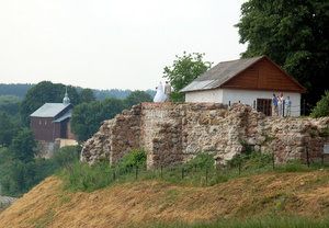 Fragment historycznej ruiny w Grodnie.