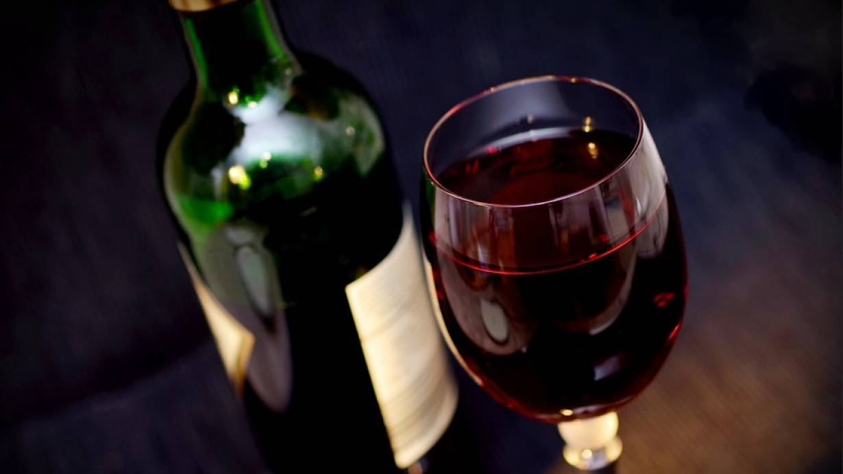 Polacy konsumują coraz więcej wina